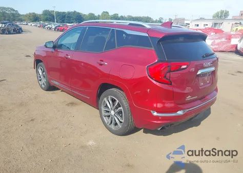 2018 GMC Terrain Denali z USA, uszkodzony, nr VIN 3GKALSEX0JL306167